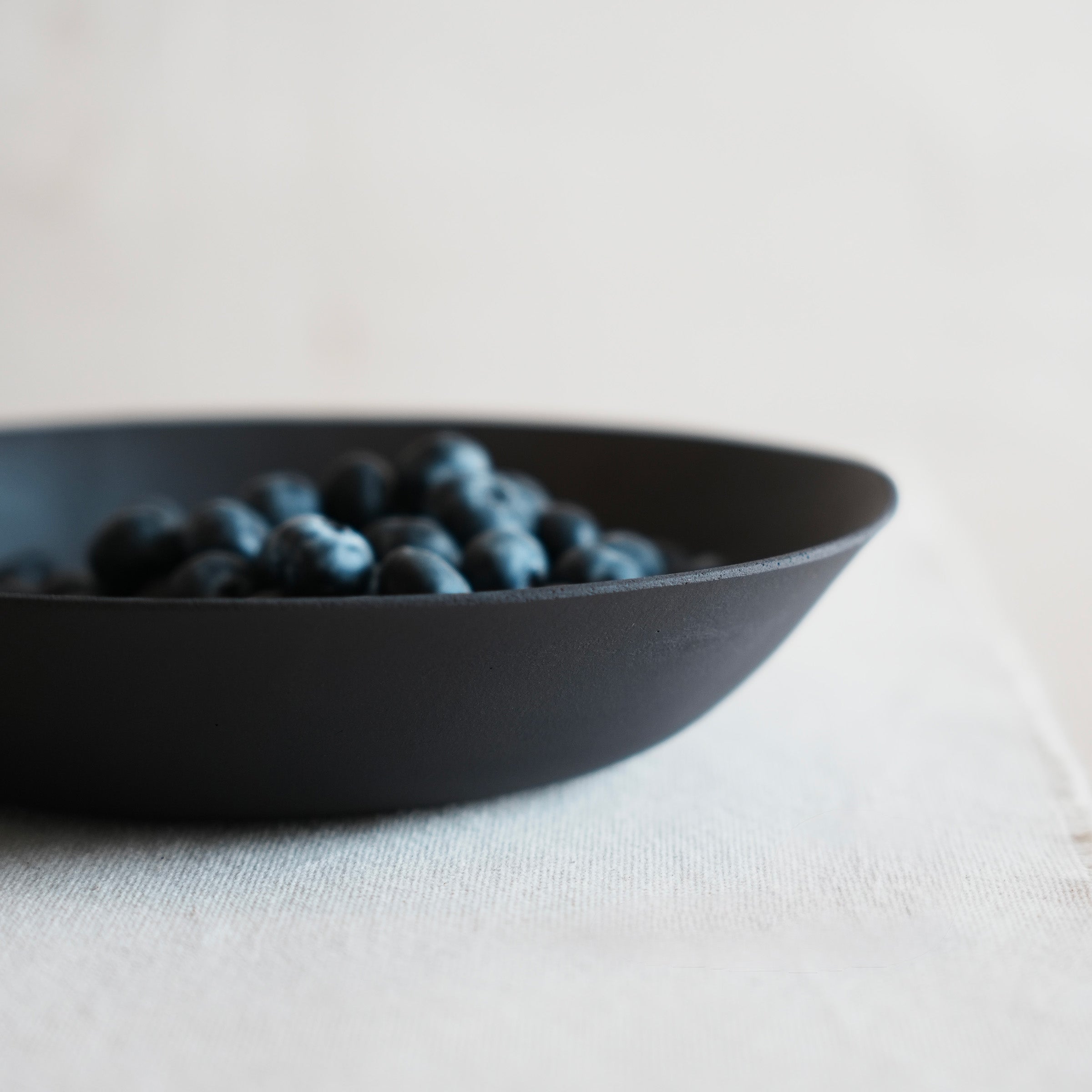 Black Ceramic Serving Bowl Set- 10"