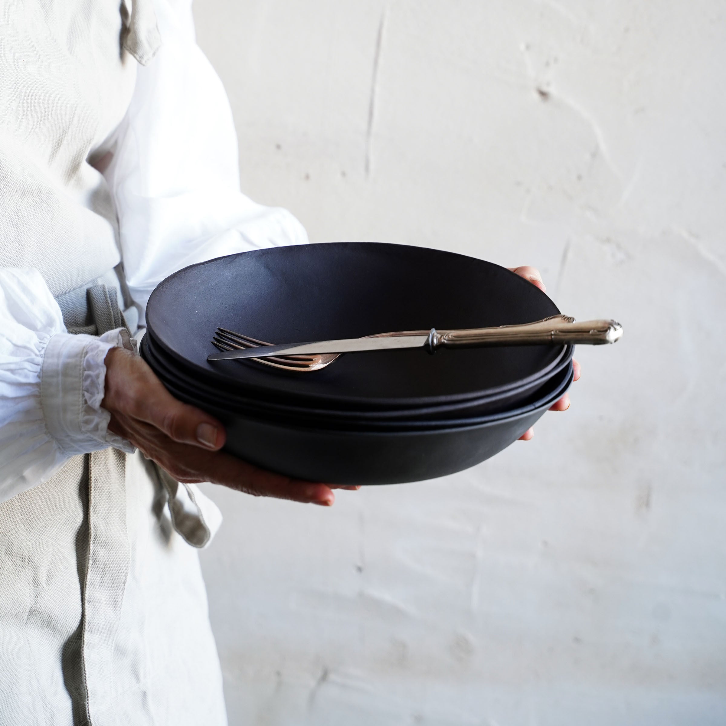 Black Ceramic Serving Bowl Set- 10"