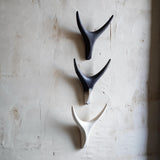 Ceramic Antler Wall Sculpture Set ā Minimalist Gallery Art for Nature-Inspired Homes