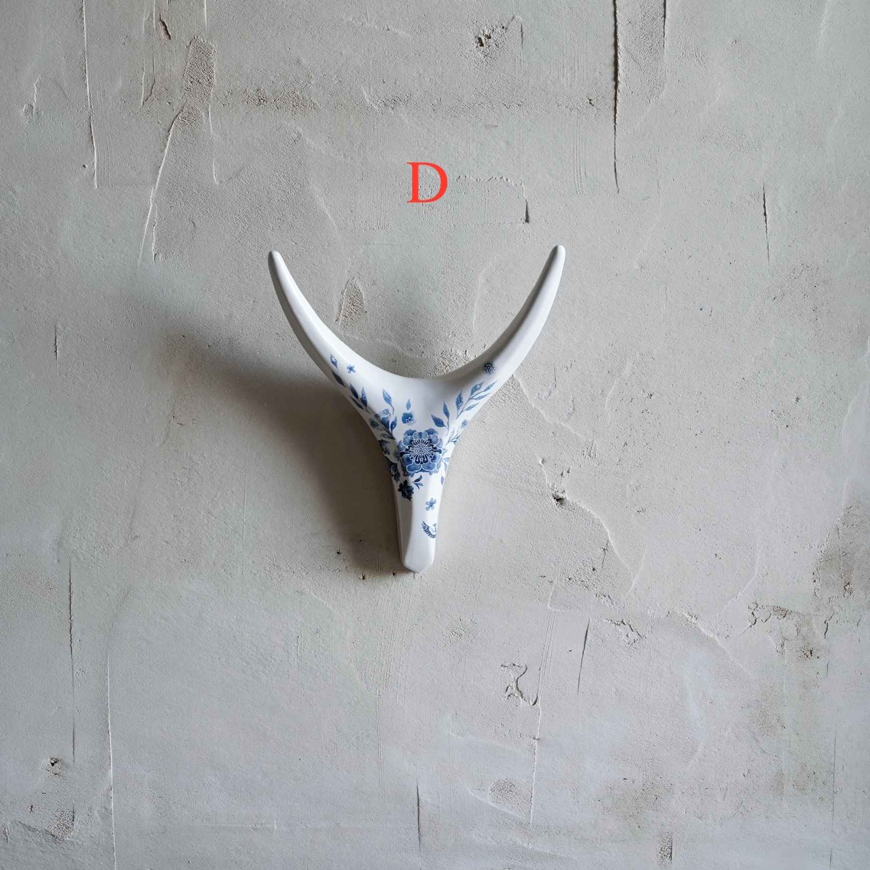 Blue & White Chinoiserie Porcelain Antler