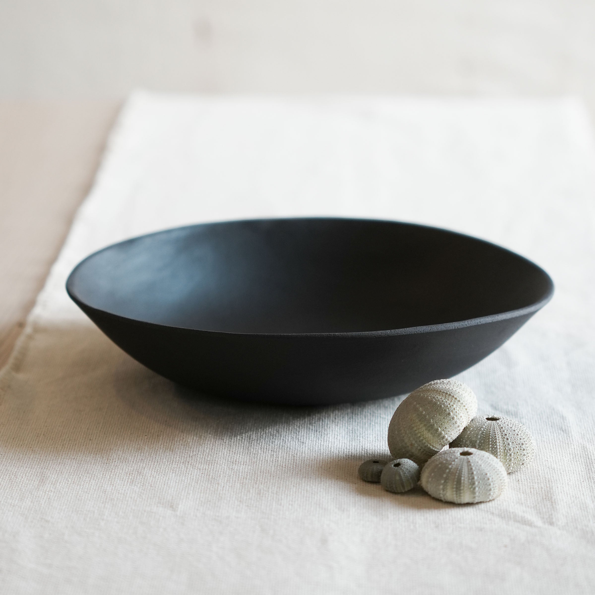 10" Bare Black Bowl